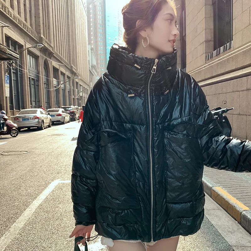 Женская куртка-пуховик оверсайз с воротником-стойкой яркая Короткая свободная