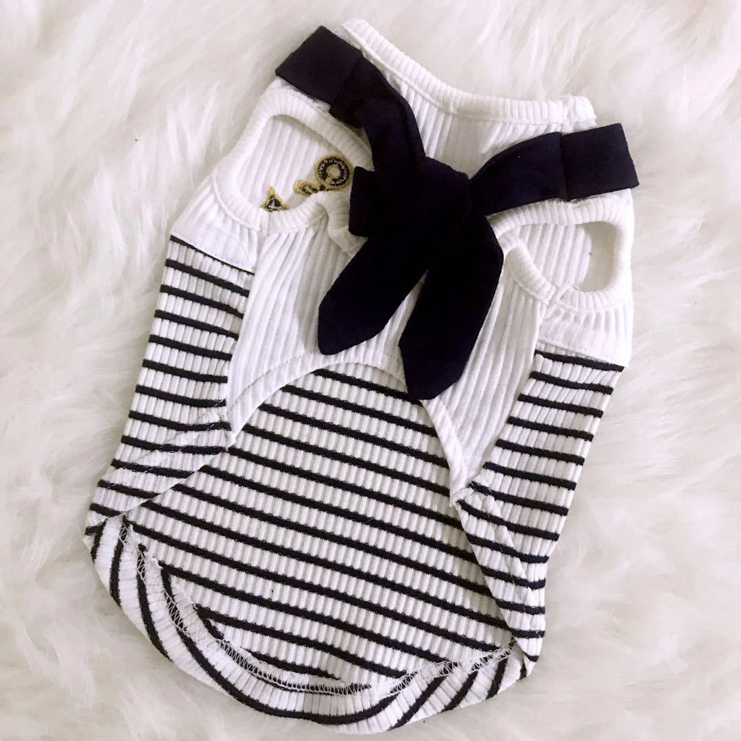 

Pet clothing 2020 spring and autumn embroidery navy sailor suit T-shirt dog clothes suitable for small dogs Bulldog Poodle Teddy