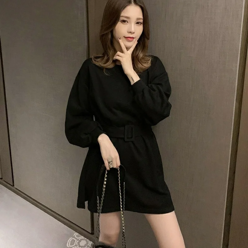 Повседневное милое Черное мини-платье с круглым вырезом облегающее однотонное