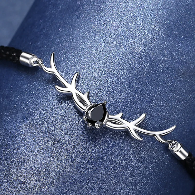 

A Deer has your Valentine's Day Valentine's Day gift for female sterling silver simple Sen tie antler hand rope Korean edition