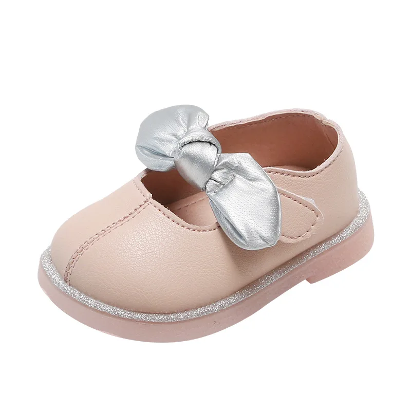 Новые дизайнерские тонкие туфли для девочек Милая обувь маленьких Обувь малышей