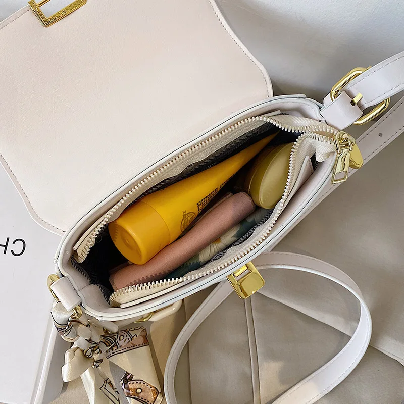 

Ladies Pu Leather Scarves Decoration Chain Messenger Bags Small Square Clamshell Handbags Fashion Simple Shopper Shoulder Bag