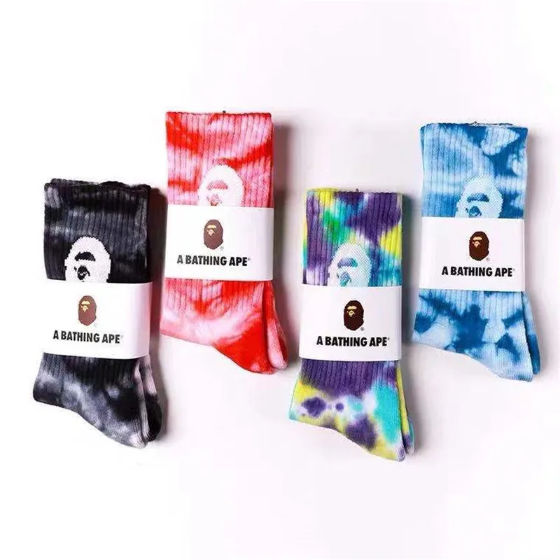 

2021 new bape socks tie dye hip hop rock campus pure cotton high quality warm autumn and winter sports embroidery