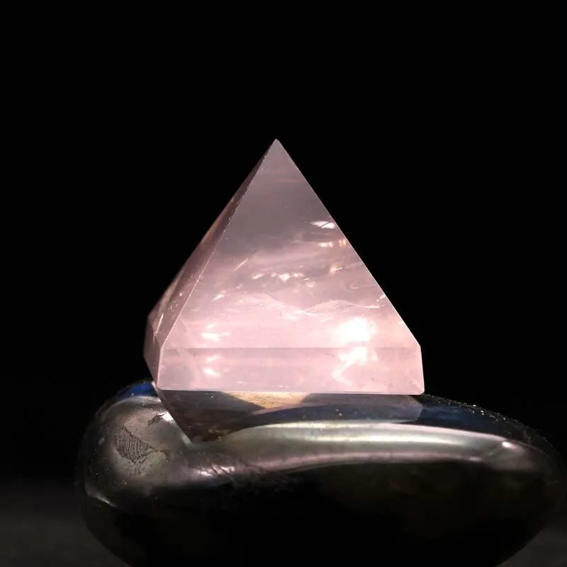 

Natural Stone Mineral Crystal Rose Quartz Pyramid Home Decoration Witchcraft Worship Meditation Wheel Pulse Healing Amplifier