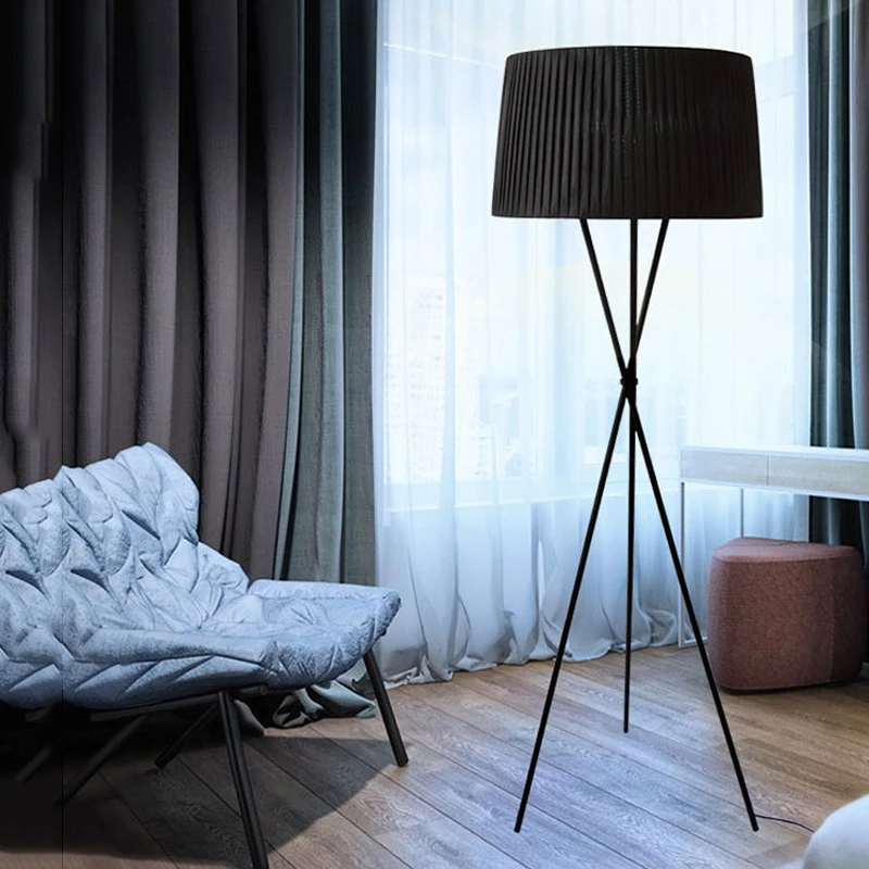 

American Floor Lamp Modern Simple Floor Light Tripod Standing Lamps for Living Room Decor Bedroom Lamp Stand Lights Metal Lamp
