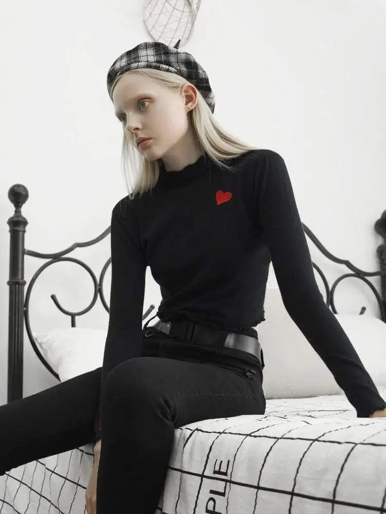 Женские расклешенные футболки с длинными рукавами и вышивкой в стиле панк PM-171TM |