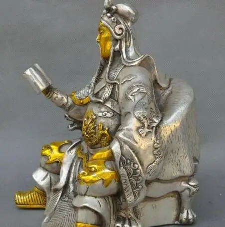 Статуэтка из старого китайского серебряного дракона в стиле милитари Святого