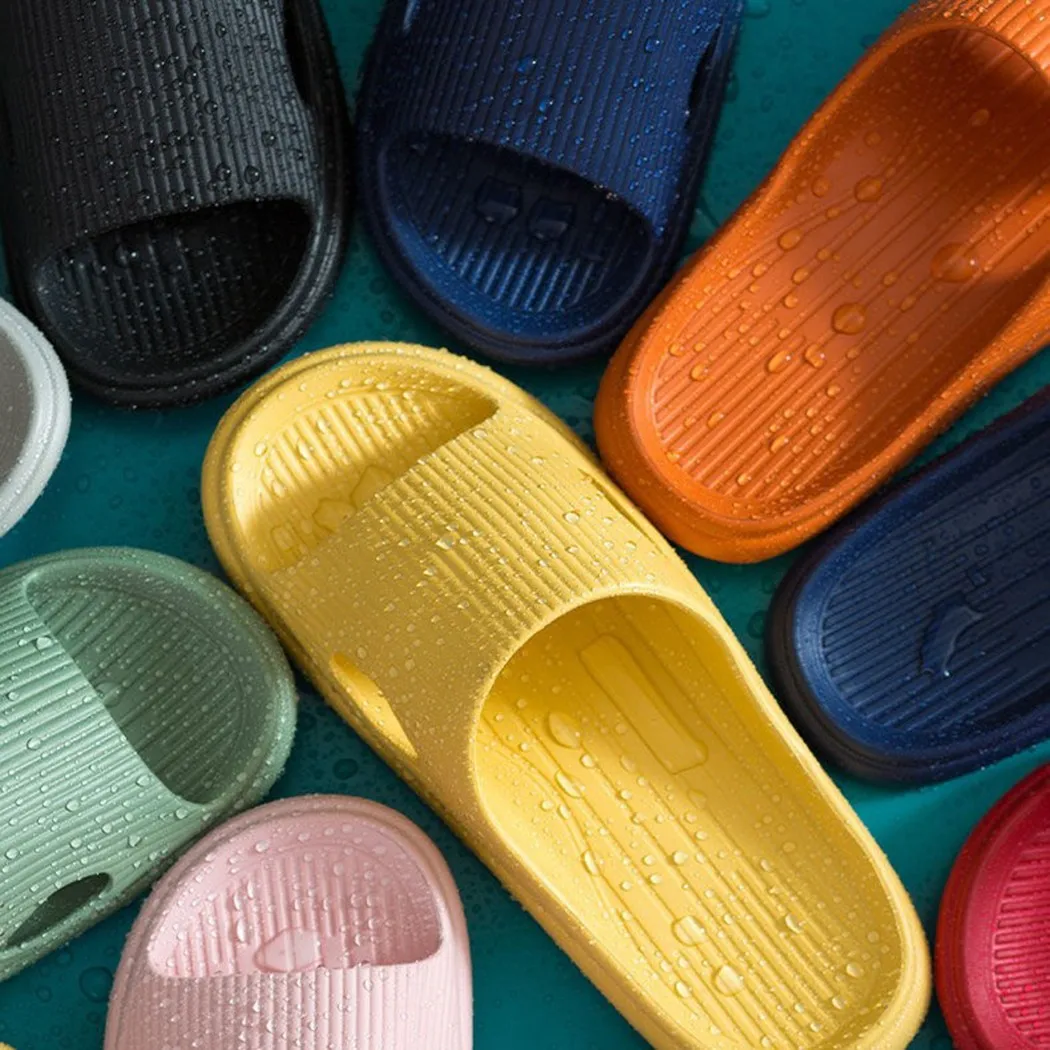 

Sandals Ultra-Soft Slippers Extra Soft Cloud Shoes Anti-Slip Sandals Male / Female Injection Shoes Thickened EVA Anti-skid Shoes