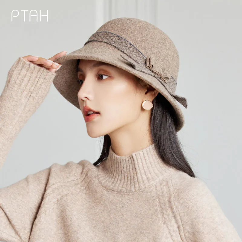 

[PTAH] Woolen Fedoras Women British Style Vintage Church Hats Temperament Gentleman Elegant Soft Tweed Hats Ladies High Quality