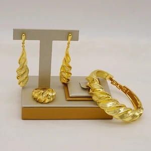 Latest Designed Luxury Shiny Brazilian Gold Bracelet Earrings Ring Ladies Jewellery Set Party Wedding Gift Jewelery