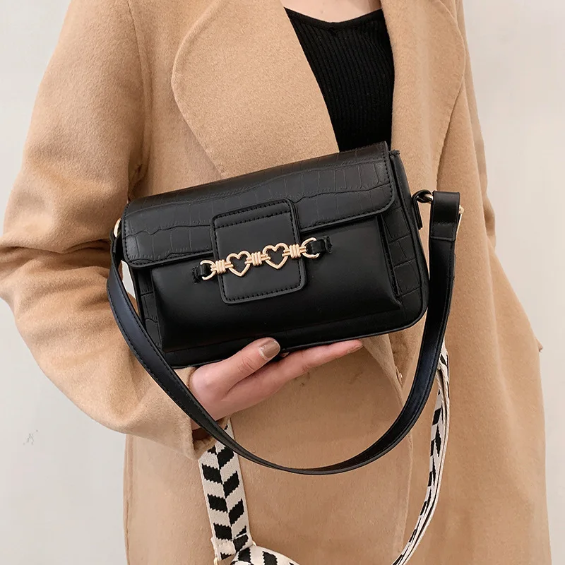 

2020 High Quality Retro Handbags Autumn and Winter New Fashion Ladies Messenger Bag Wild Wide Shoulder Strap Small Square Bag