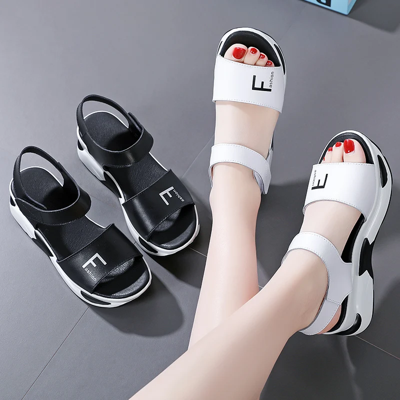 

2021 Summer Fashionable and Comfortable Ladies Sandals Flat Heel