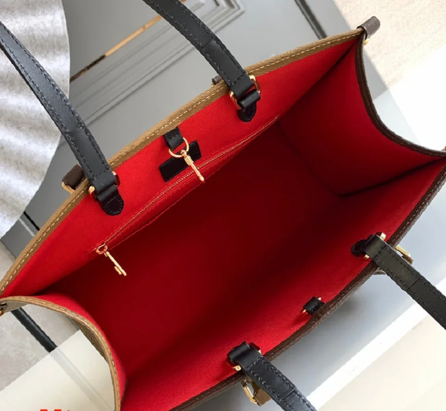 

Women's Handbags