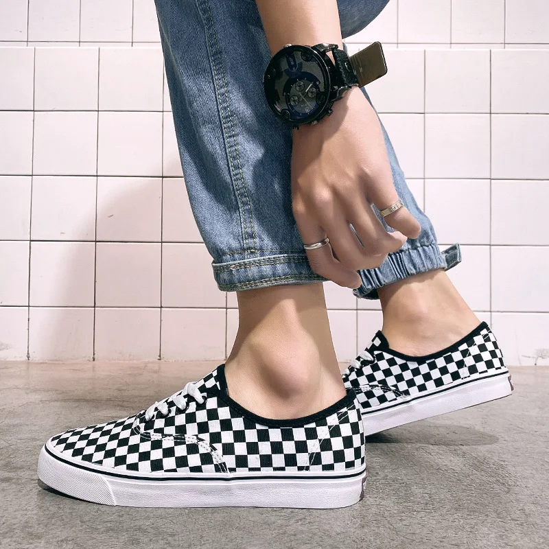 

Plaid Canvas Shoes Men Shoes Sneakers Casual Flat Bottom Foot Canvas Platform Sneakers Vulcanized Sapatos De Lona