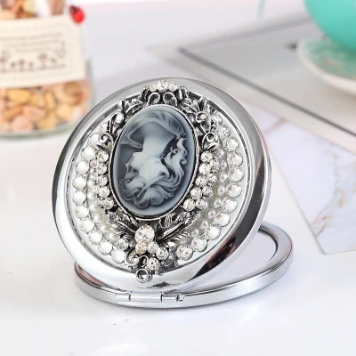 1 шт. компактное карманное Портативное двухстороннее складное зеркало для