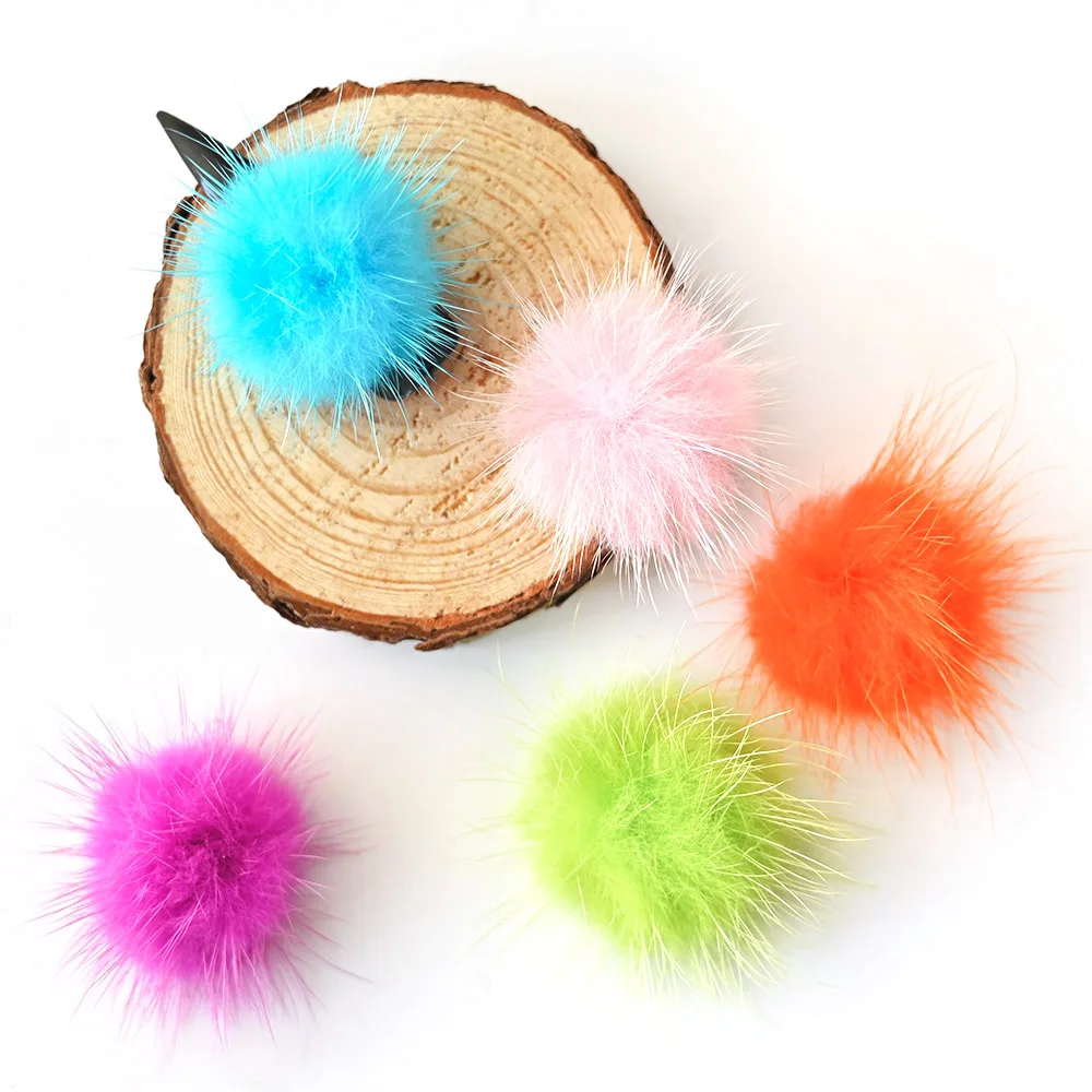 

24pcs/box 6 Colors Cute Nail Fur Ball Decorations Nail Art Plush Ball 2.7cm Fluffy Hairball Detachable Magnetic Pom Poms JR#3748