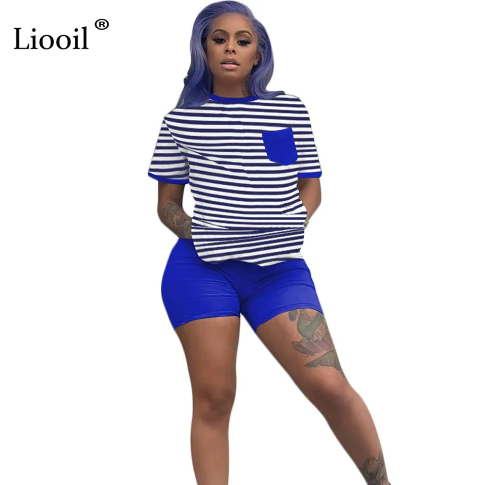 

Liooil Two Piece Striped Sets Tshirt Tops and Biker Shorts With Pockets 2021 Short Sleeve Casual Jogger Women Matching Suit Set