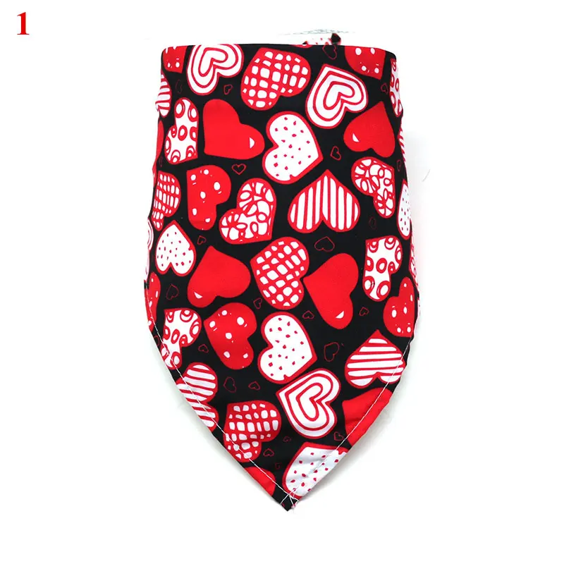 

Cute Red Love Triangle Scarf Pet Dog Bandana Cat Puppy Kerchief Pet Grooming Accessory Pet Neckerchief Scarf Dog Saliva Towel