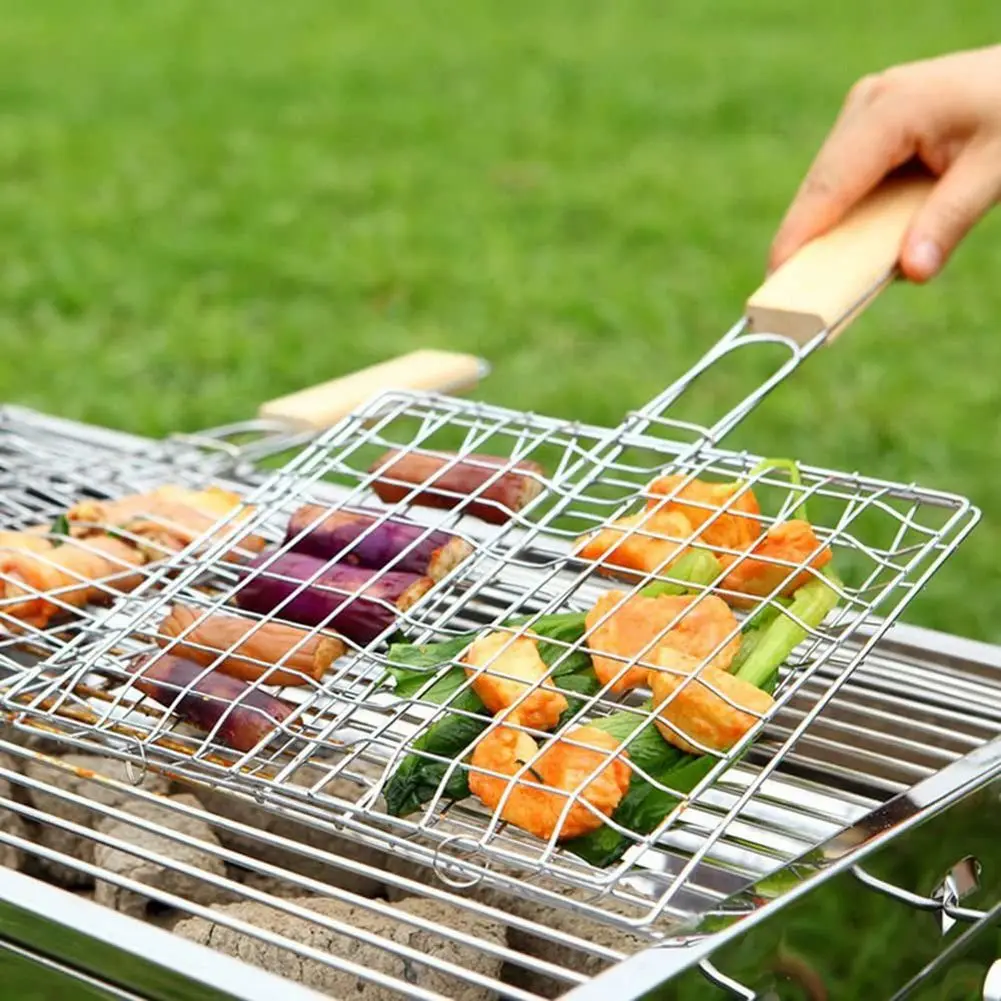 

Metal Iron Barbecue Grilling Basket BBQ Net With Wooden Handle Meat Fish Clip Holder Outdoor Picnic Tool BBQ Gadgets
