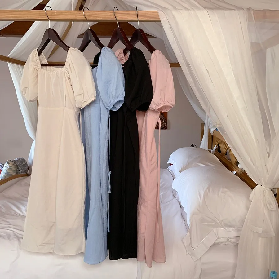 Женское платье с квадратным вырезом V-образным и пышными рукавами | Женская