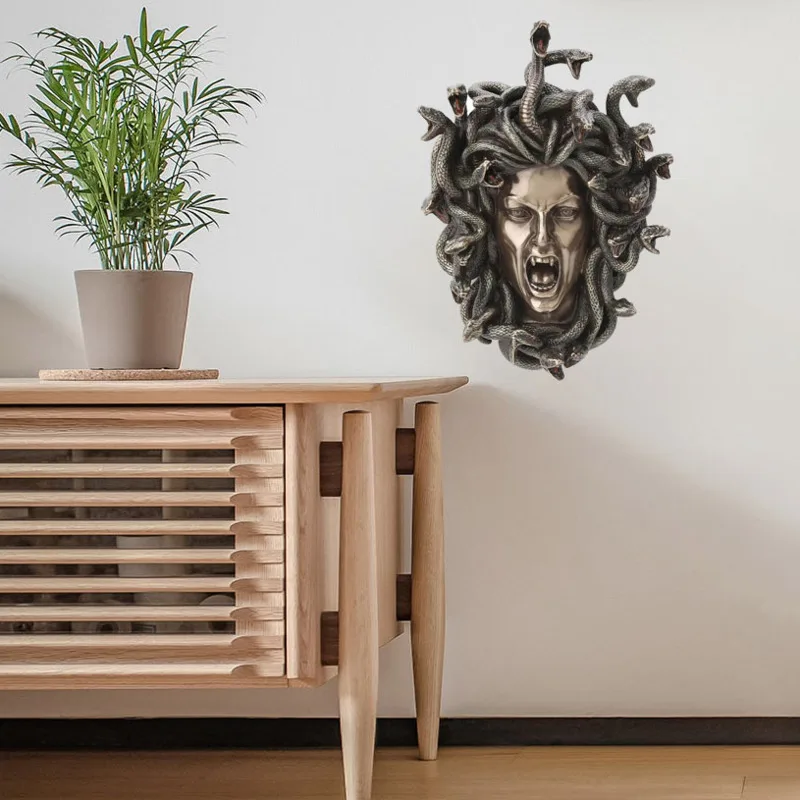 Голова змей Medusa Готическая смола ужасная статуя бронзовая богиня с волосами змеи