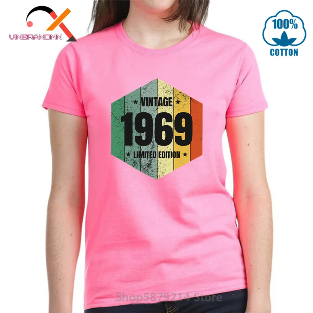 51th ко дню рождения для женщин в винтажном стиле 1969 футболка Hipster 51 лет семья на