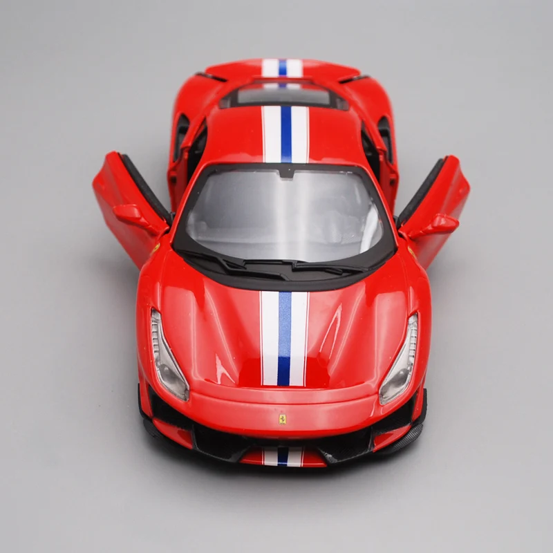 Bburago 1/24 масштаб 1:24 Ferrari 488 Plsta гоночный спортивный автомобиль литый под давлением