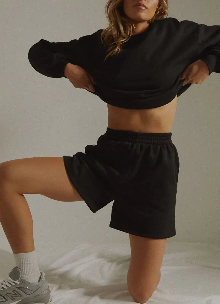 

Women Casual Sports Shorts Solid Color Elastic Waist Wide Leg Shorts with Slant Pockets Tracksuit Workout Bottoms 2021 HOT