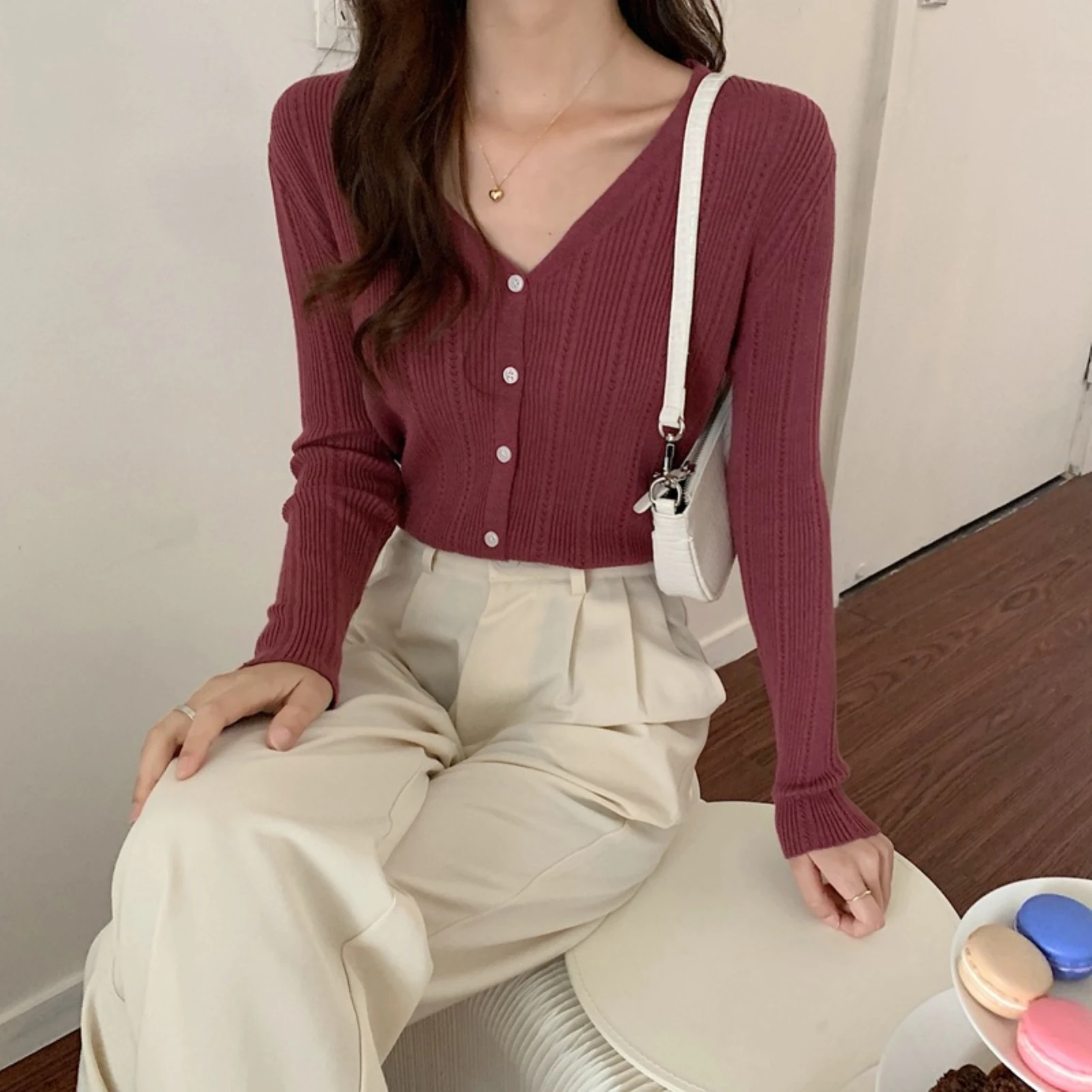 

Women Solid Color Knitwear Long Sleeve V Neck Single-breasted Blouse Sweater Blouse Sweater