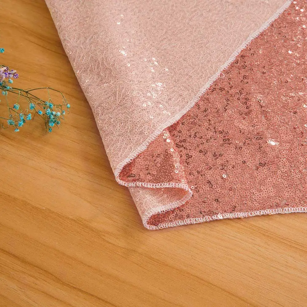 Столовый стол с золотыми розовыми и серебряными блестками вечерние скатерти для