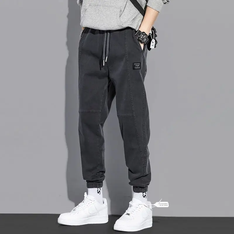 

2022 new autumn and winter casual pants, men's loose and handsome fashion cargo pants, wear-resistant and scratch-proof jeans