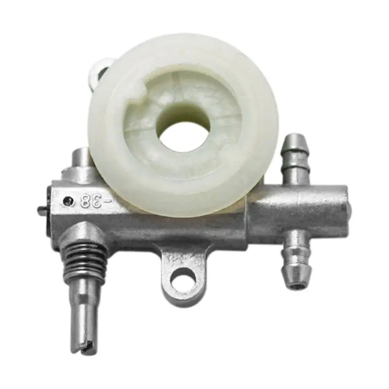 

2500/3800 Chainsaw Spare Parts Chainsaw Oil Pump With Worm Drive Gear Fits Chain Saw 25CC/38CC