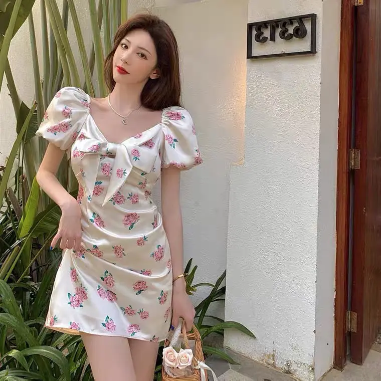 

French palace style retro puff sleeve skirt 2021 summer new sweet temperament floral dress women's clothing
