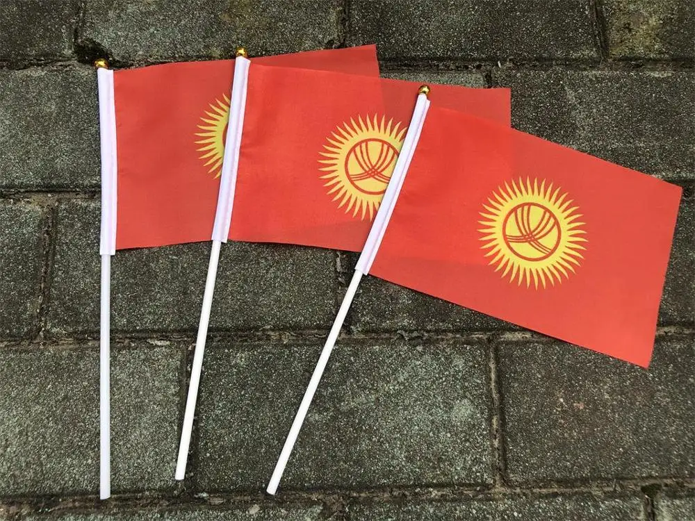 Киргизийские флаги 14*21 см 20 флагов машущих национальный флаг для приветствия