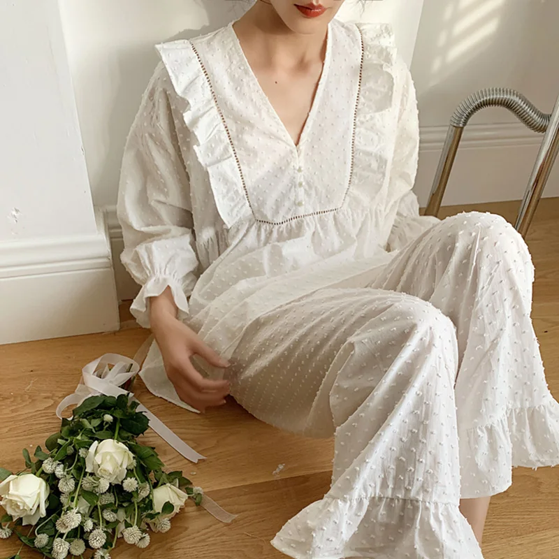 

Women's Lolita Dots Pajama Sets Stringy selvedge Tops+Long Pants Vintage Ladies Dot Pyjamas Set.Victorian Sleepwear Loungewear