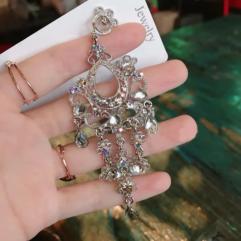 Серьги-подвески женские корейский стиль разноцветные с кристаллами в винтажном