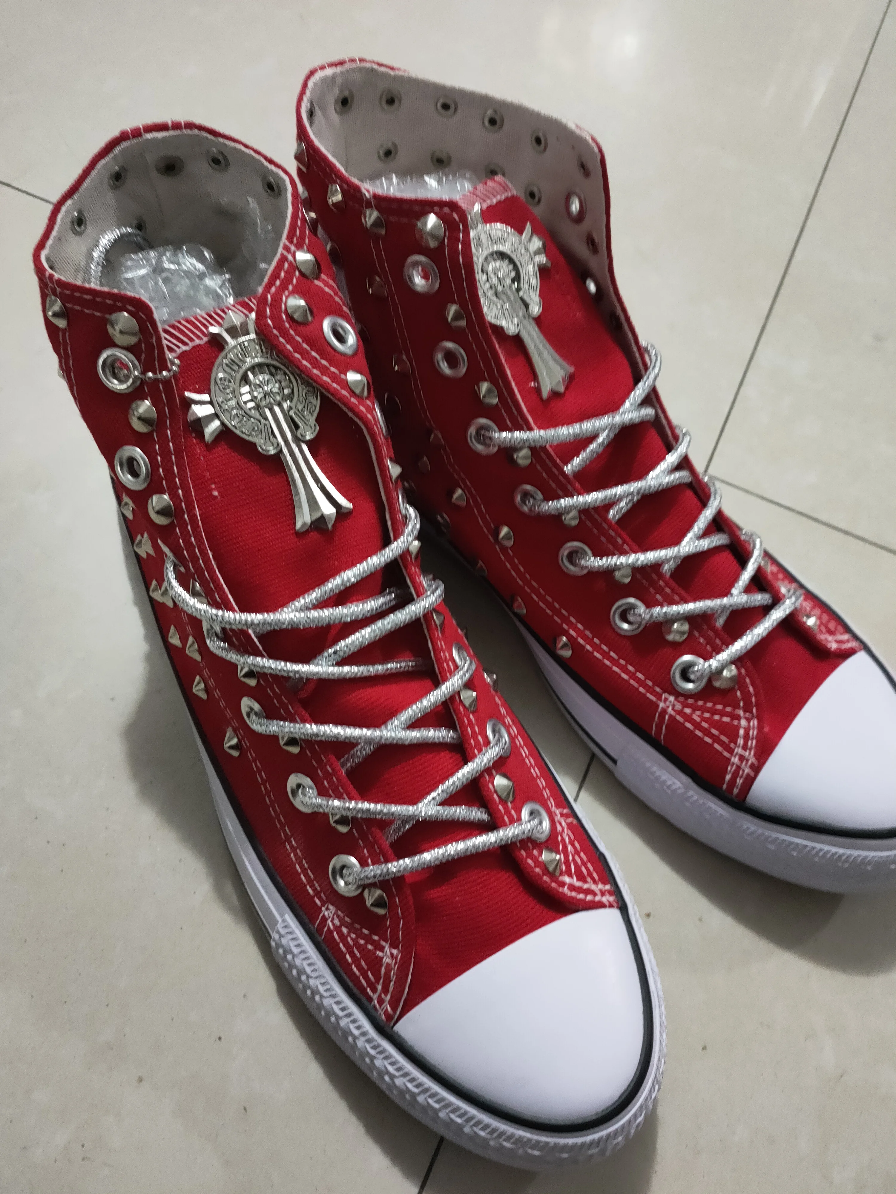 

Классические холщовые туфли с заклепками, ретро грязные туфли, красные повседневные туфли, индивидуальные мужские и женские туфли 35-46