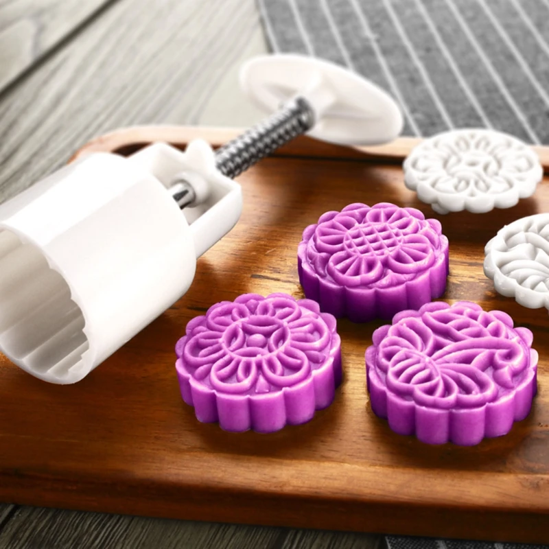 

Mooncake Mold 50g with 3 Different Flowers Shaped Stamps Mid-Autumn Festival Cookie Stamps Cookie Cutters for DIY Baking G99A