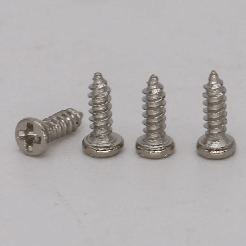 M3 * 4/5/6/8 M3x4/5/6/8 Никель позолоченное черное углеродное Сталь DIN7981 Phillips