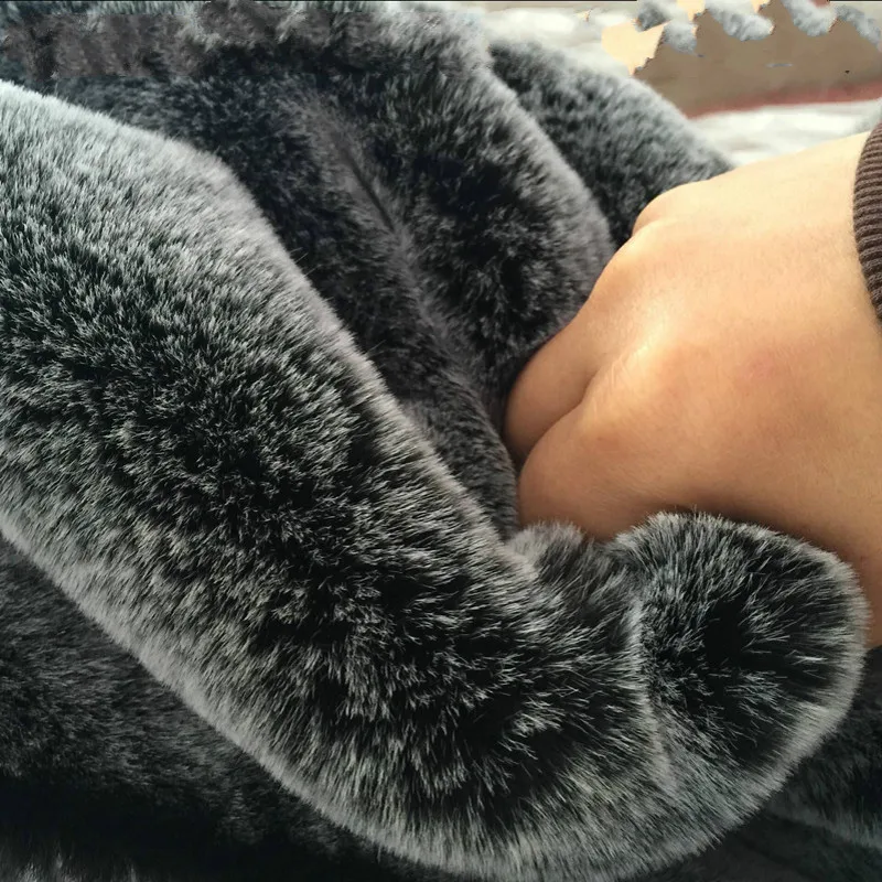 Черная выцветающая белая кремовая имитация меха фотопальто ткань меховой