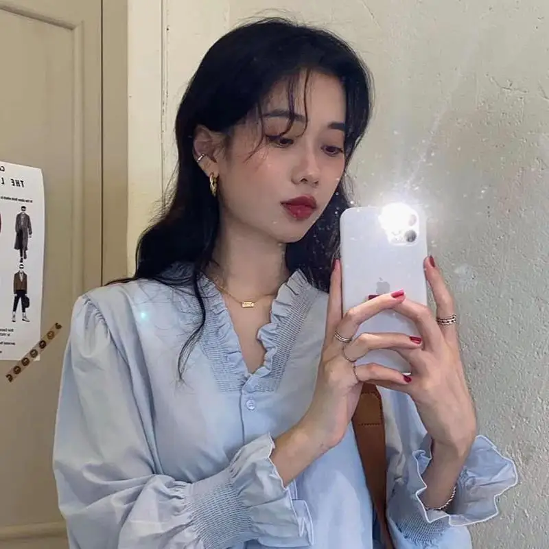 

Korean Fashion Retro Flare Sleeve Blouse Women New Design Sense Single-breasted Long Sleeve Casual All-match Top Shirts