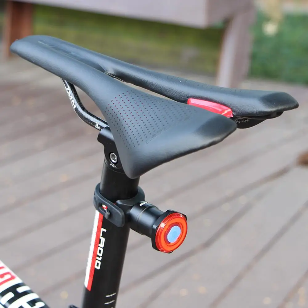 GUB 062 велосипедный смарт светильник с датчиком тормозов автоматический