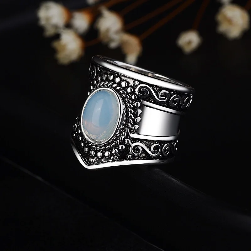 Винтажное кольцо с натуральным камнем в античном стиле модное ювелирное изделие