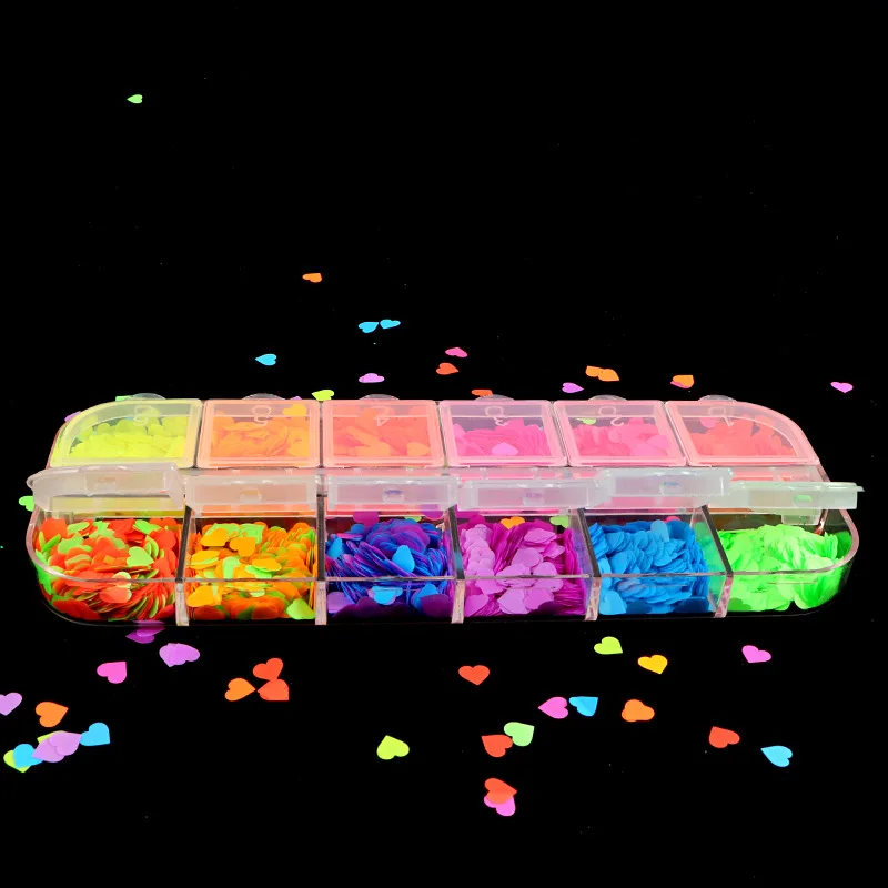 

2020 New 12-Grid Fluorescent Color Big Heart Nail Sequins DIY Boxed Nail Jewelry