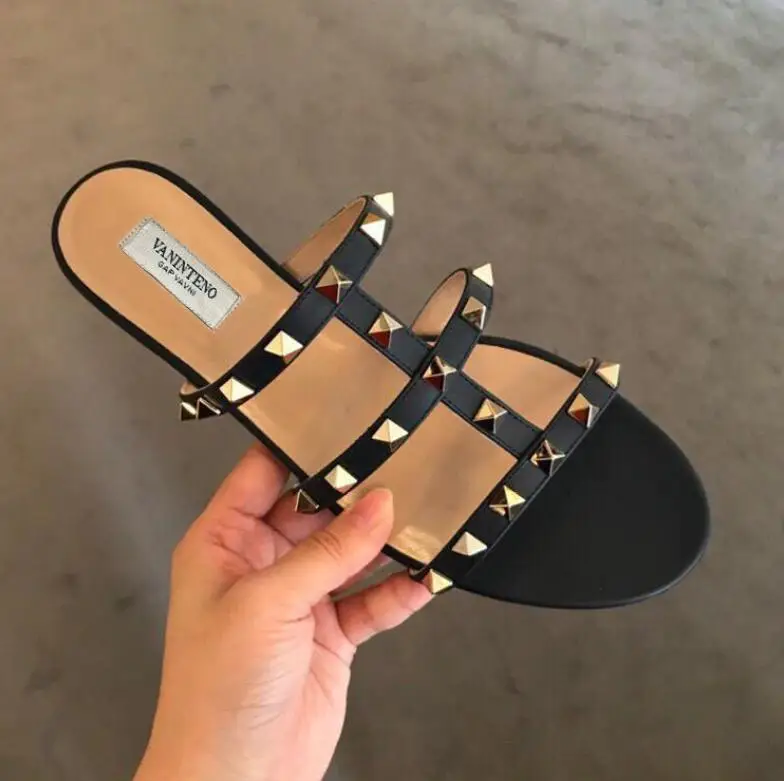

2021 New Popular Women's Flat Rivet Valen Espadrilles Shoes Casual Sandals Leather Flat Slippers Flip Flop 35-41