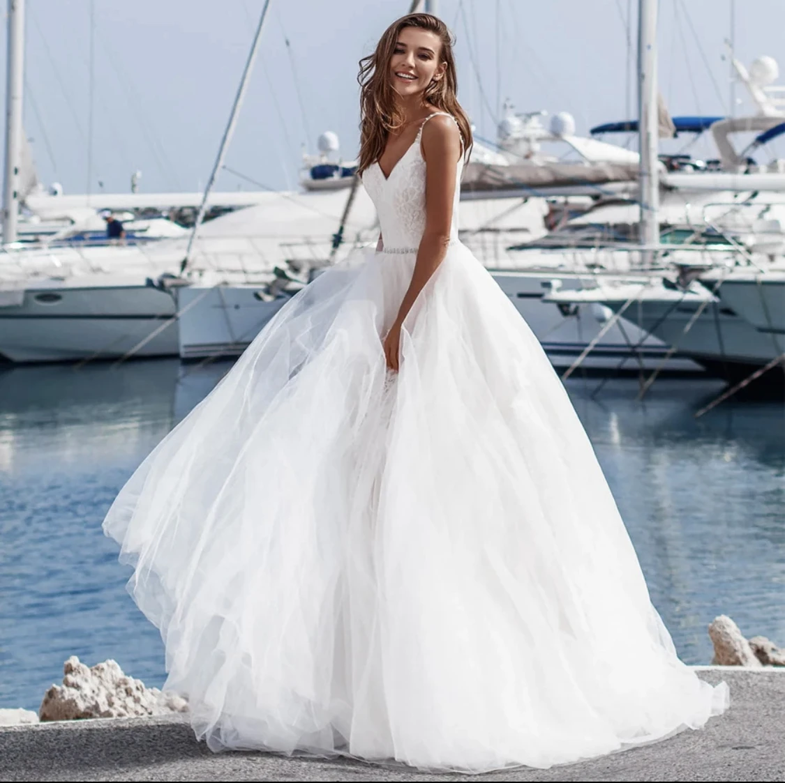 

Vestido De Novia Modesto Elegant Wedding Dresses A-Line V-Neck Spaghetti Straps Tulle Appliqued Cheap Lace Boho Bridal Gown