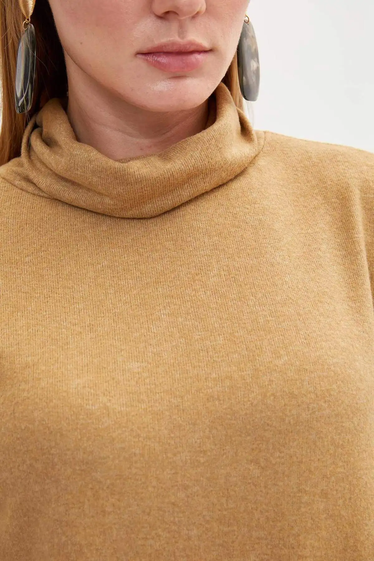 DeFacto Осенняя женская обувь футболки стандартного кроя с длинным рукавом Футболка