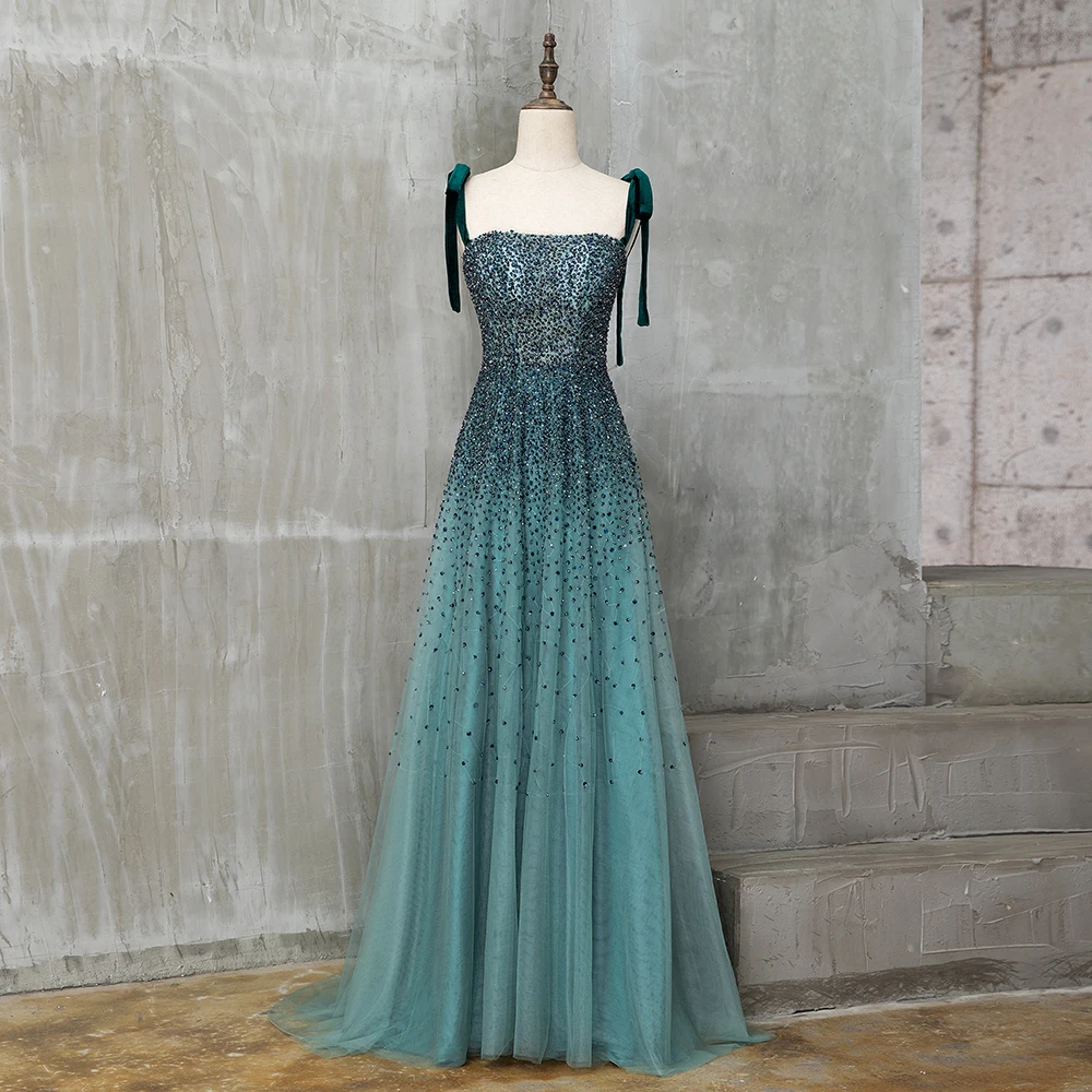 Женское вечернее платье MarFoli с двойным квадратным воротником и аппликацией из