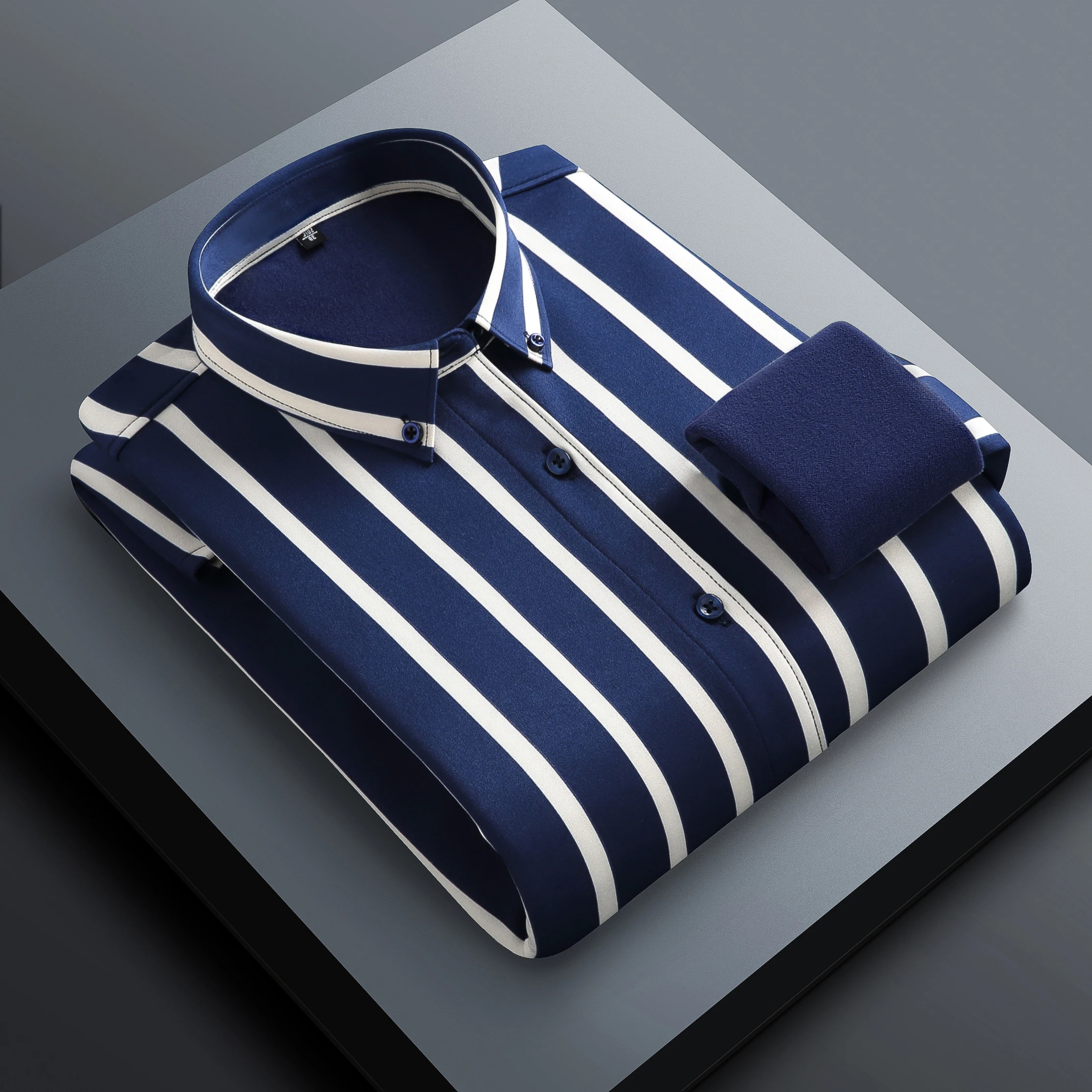 

2021 New Men's Shirt Plus Velvet Thickening Fashion Business Casual Long-sleeved Shirt S-4XL Winter Warm Striped Shirt For Men
