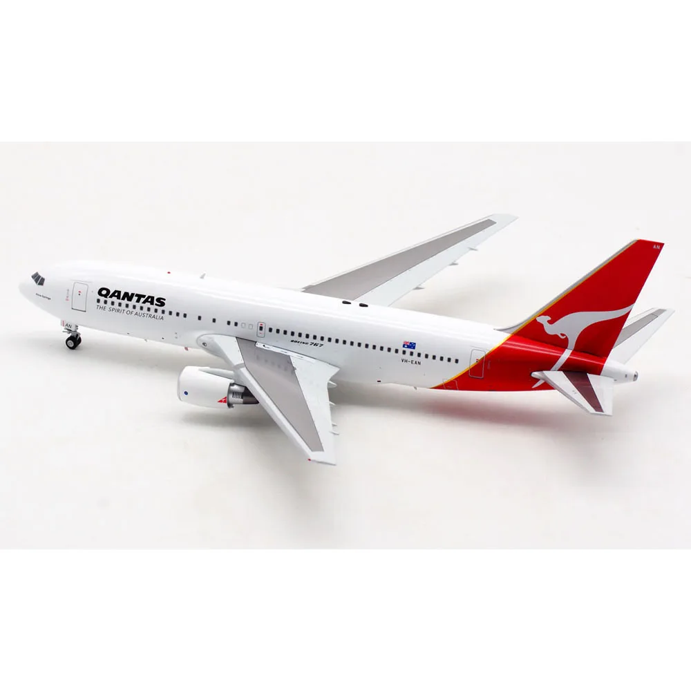 

1:200 Alloy Collectible Plane Gift INFLIGHT IF762QF1120 QANTAS Airlines Boeing B767-200ER Diecast Aircarft Jet Model VH-EAN